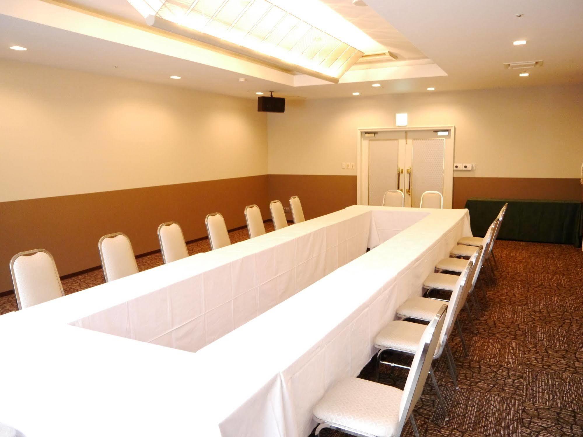 Hotel Park Hills Kamifurano Bagian luar foto