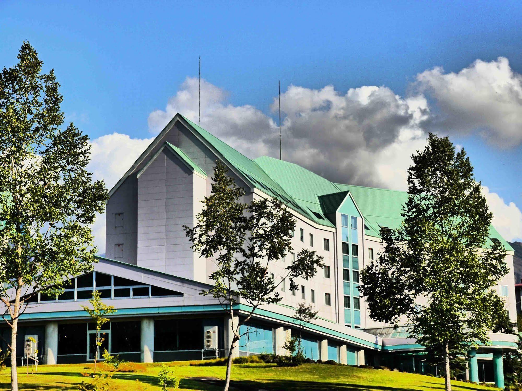 Hotel Park Hills Kamifurano Bagian luar foto